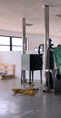 komíny v pražírně kávy